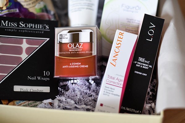 Die vielen Pflegeprodukte warten nur darauf ausprobiert zu werden.