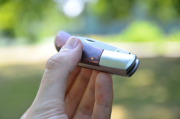 Gute Verarbeitung und schicke Kombination der Materialien