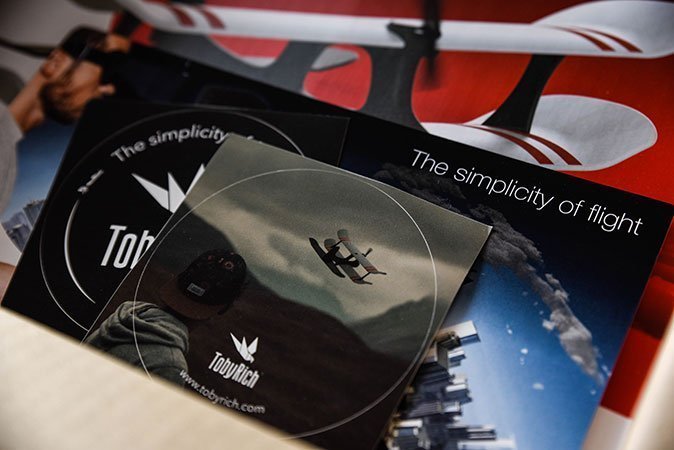 Kleine zusätzliche Geschenke und Informationsmaterial machen Freude auf mehr.